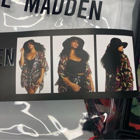 New Steve Madden 3piece travel set - Picture 3 of 3